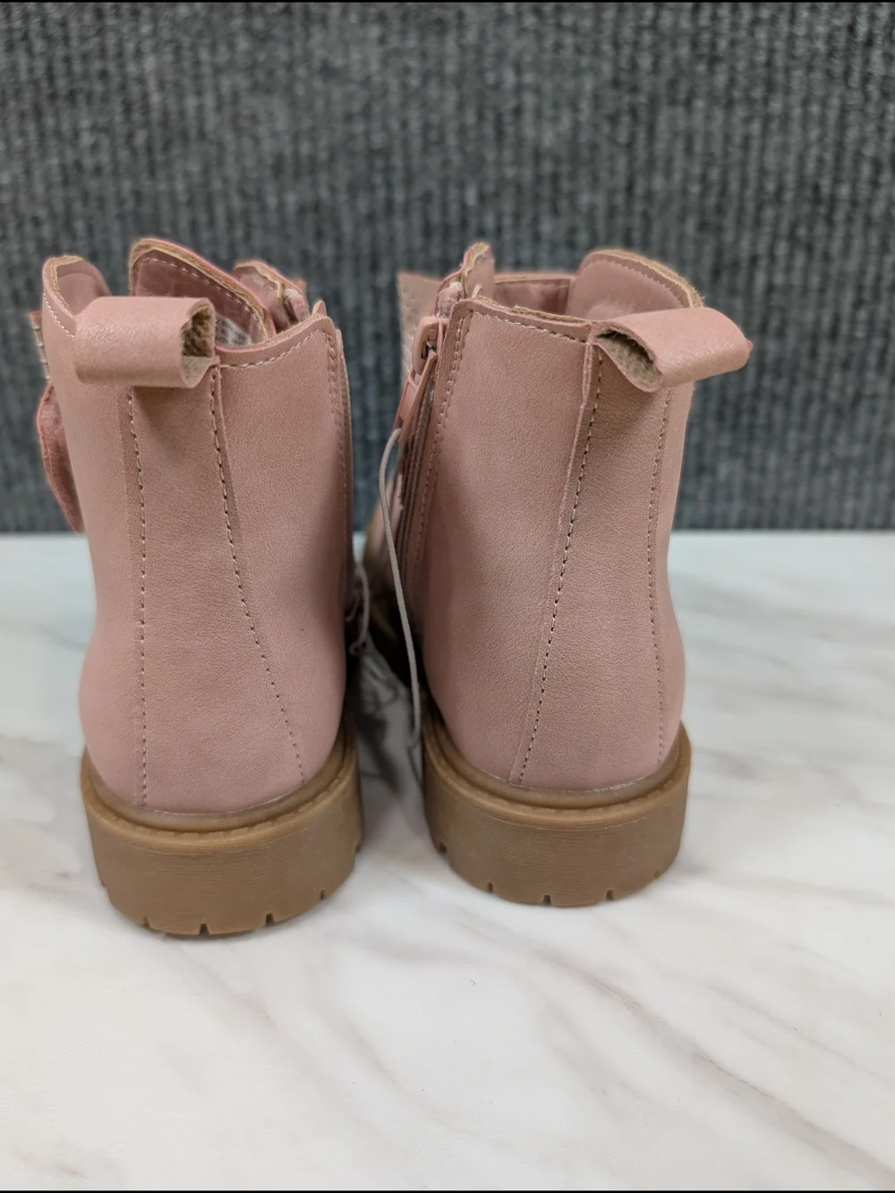 Jessica Simpson charming pink